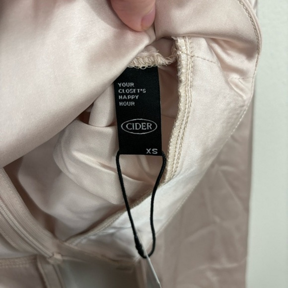 Cider XS Top Collar V-Neck Long Sleeve Wide Sleeve Zipper Back - Picture 7 of 10